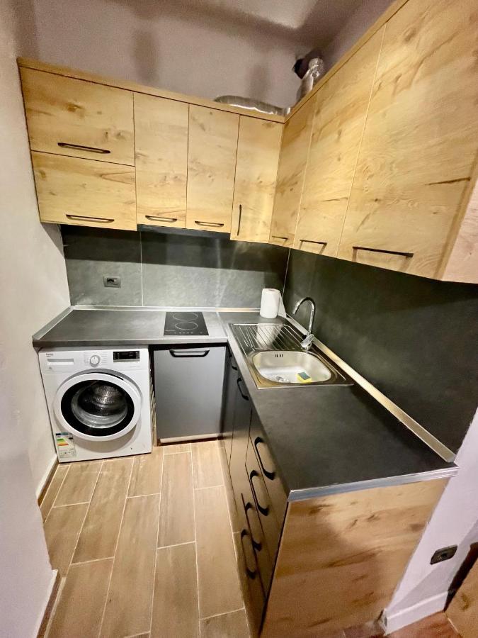 Keon Superb Studio Apartament 地拉那 外观 照片