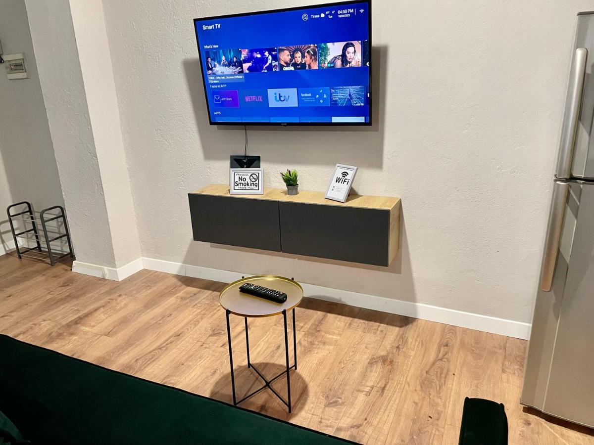 Keon Superb Studio Apartament 地拉那 外观 照片